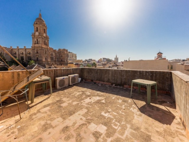 Commercial in Málaga