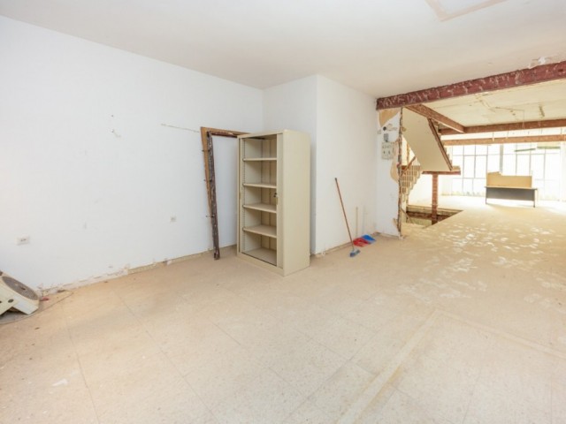 Commercial in Málaga