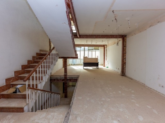 Commercial in Málaga