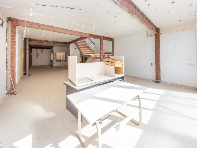 Commercial in Málaga