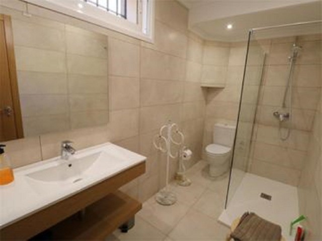 6 Soveroms Villa i Torremolinos