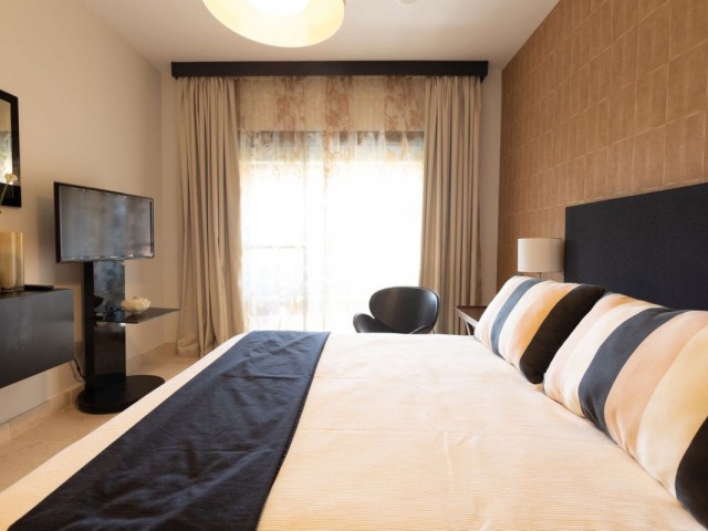 2 Bedrooms Apartment in Benahavís