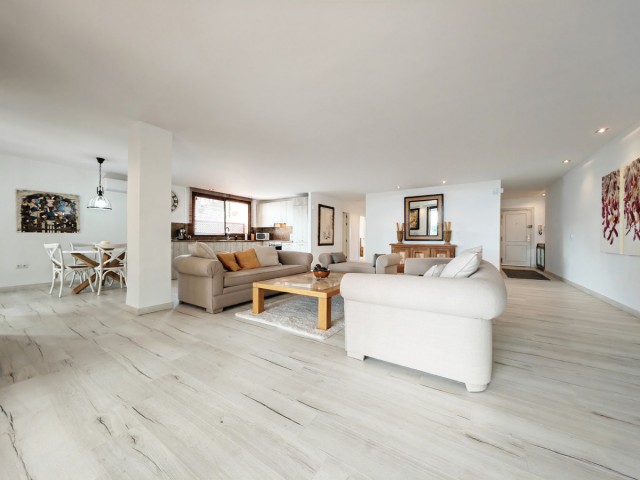 2 Bedrooms Apartment in La Mairena