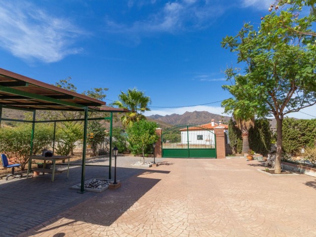 Villa avec 4 Chambres  à Entrerrios