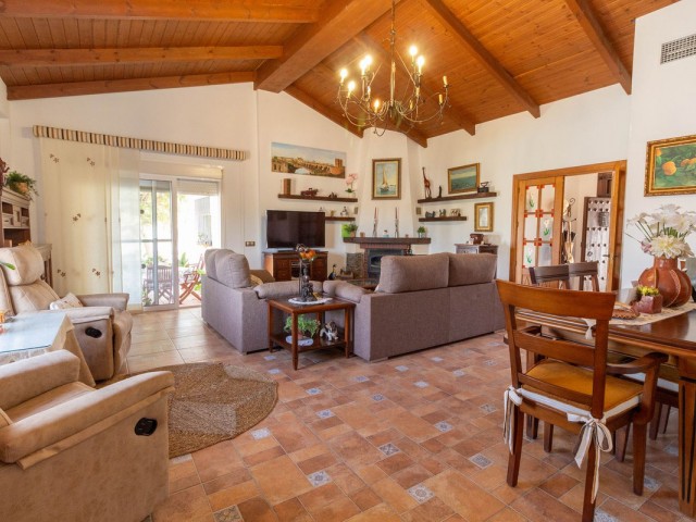 Huvila, Entrerrios, R4849909