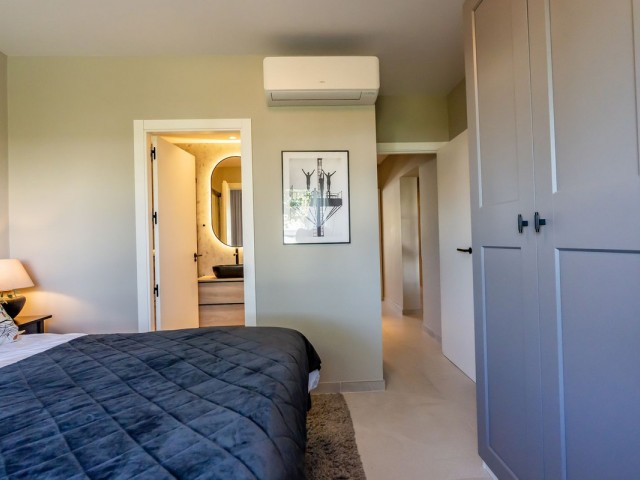 3 Bedrooms Apartment in Nueva Andalucía