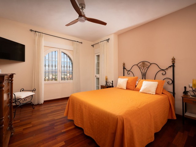 5 Makuuhuoneen Huvila Alhaurín de la Torre