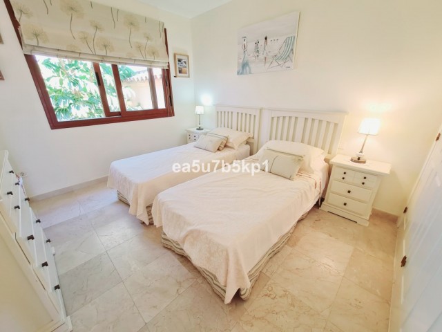 Penthouse avec 2 Chambres  à New Golden Mile