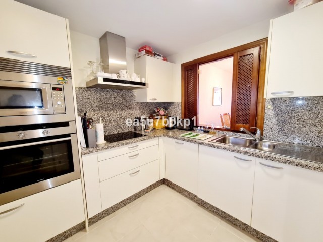 Apartment, New Golden Mile, R4860943