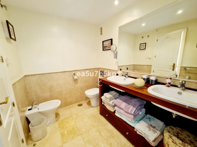 2 Schlafzimmer Apartment in New Golden Mile