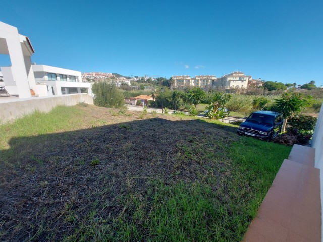 Villa, La Duquesa, R4862386
