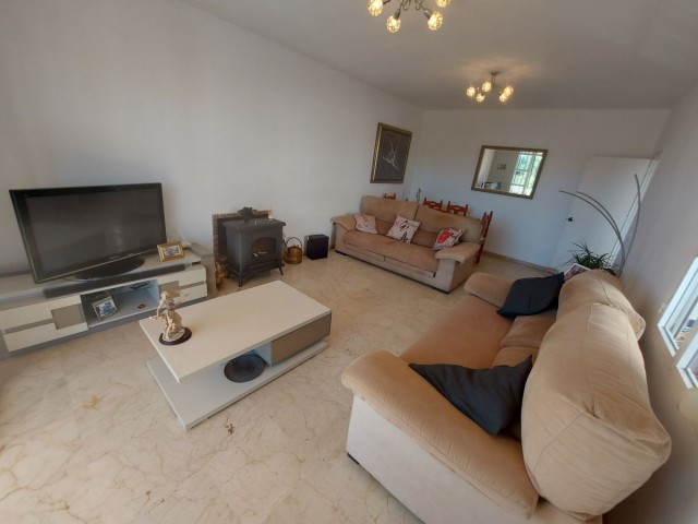 Villa, La Duquesa, R4862386