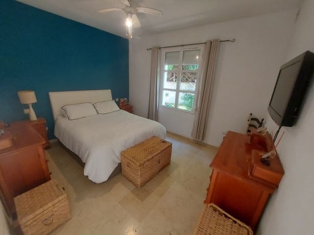 3 Bedrooms Villa in La Duquesa