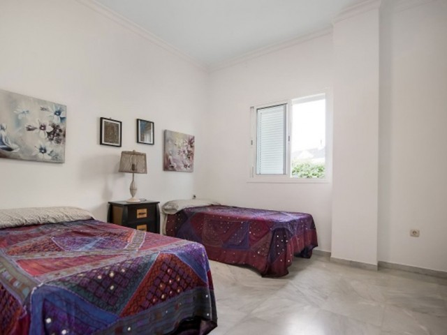 5 Bedrooms Villa in Sotogrande Alto