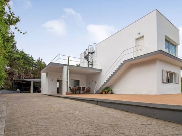 5 Bedrooms Villa in Sotogrande Alto