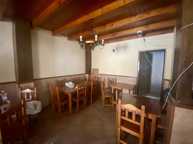 6 Bedrooms Villa in Málaga