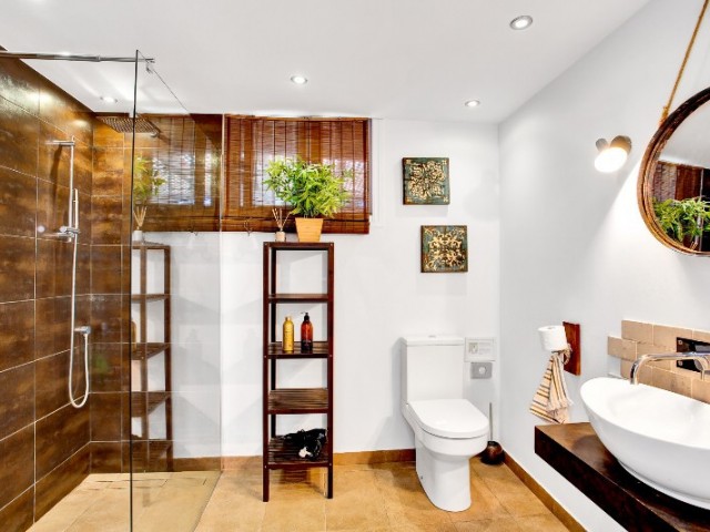 6 Schlafzimmer Villa in Marbesa