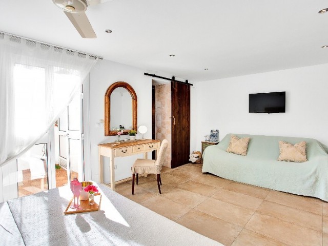 6 Schlafzimmer Villa in Marbesa