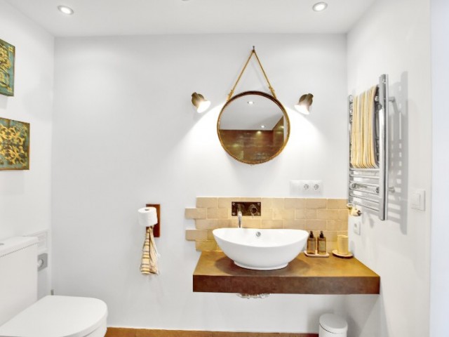 6 Makuuhuoneen Huvila Marbesa