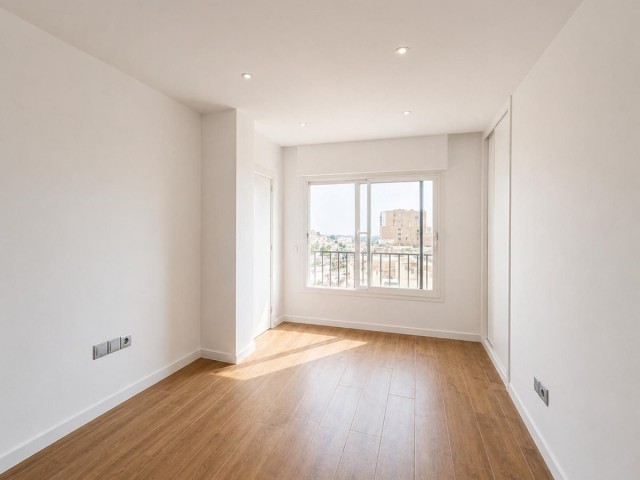 Huoneisto, Malaga Centro, R4870174