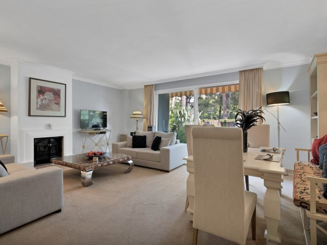 Apartamento con 3 Dormitorios  en La Quinta