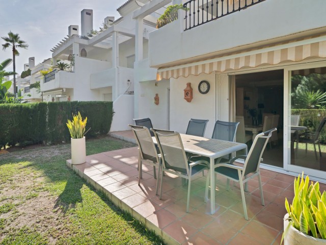Apartamento con 3 Dormitorios  en La Quinta