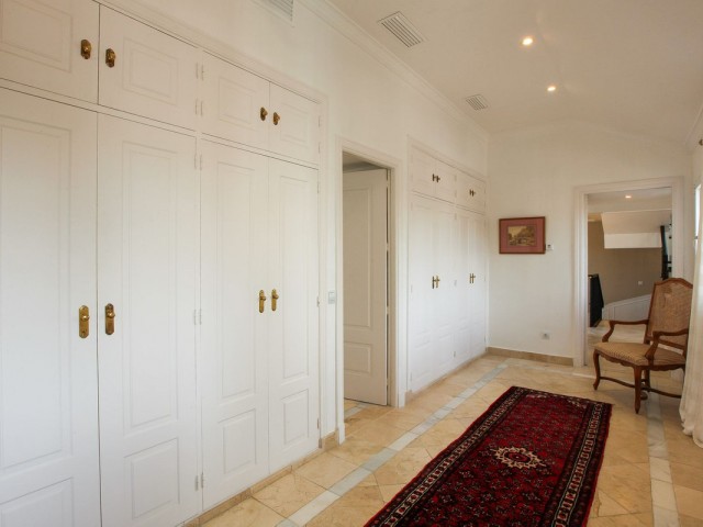 7 Bedrooms Villa in Sotogrande
