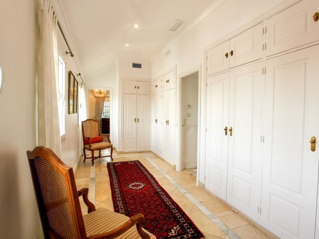 Villa avec 7 Chambres  à Sotogrande