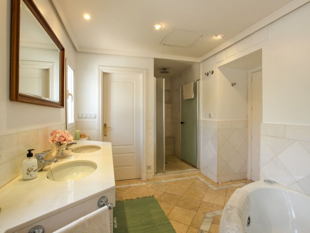 Villa avec 7 Chambres  à Sotogrande