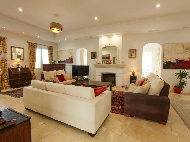 Villa avec 7 Chambres  à Sotogrande