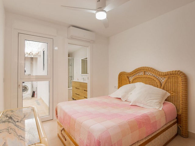 2 Bedrooms Townhouse in Nueva Andalucía