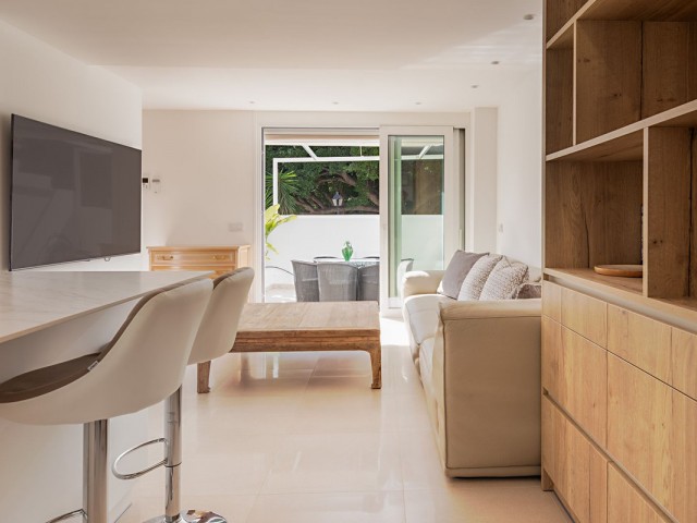 2 Bedrooms Townhouse in Nueva Andalucía