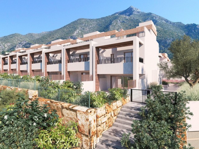 Maison mitoyenne avec 3 Chambres  à Istán