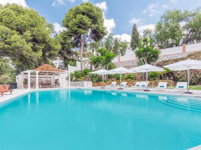 6 Slaapkamer Villa in Río Real