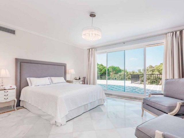 6 Slaapkamer Villa in Río Real