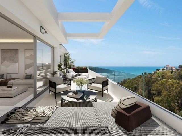 3 Bedrooms Apartment in Torrequebrada