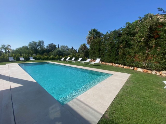 Villa, Monte Halcones, R4082344
