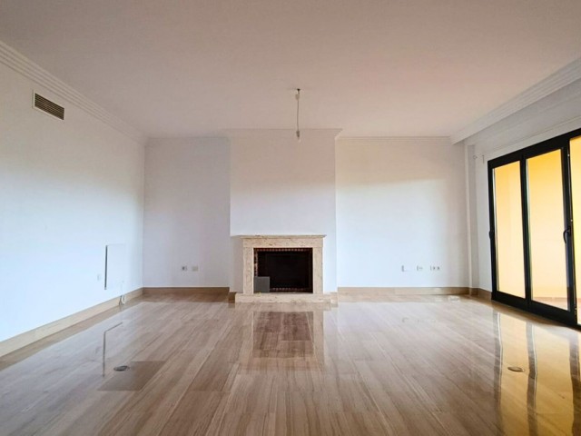 Apartamento, Sotogrande Alto, R4879267