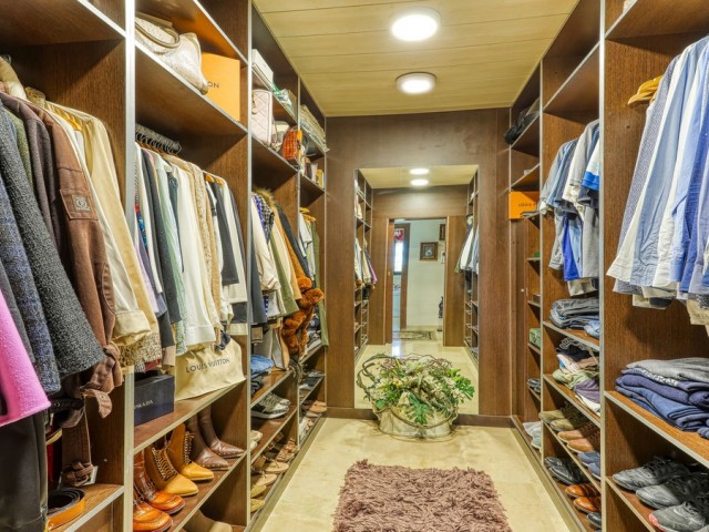 8 Soveroms Villa i Alhaurín de la Torre