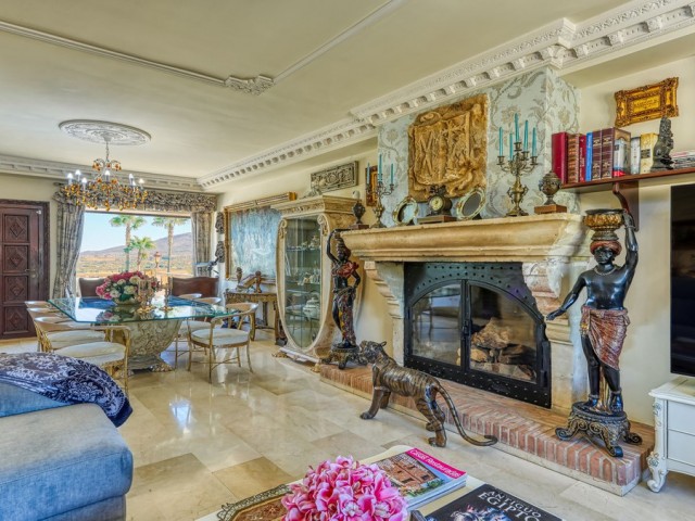 8 Slaapkamer Villa in Alhaurín de la Torre