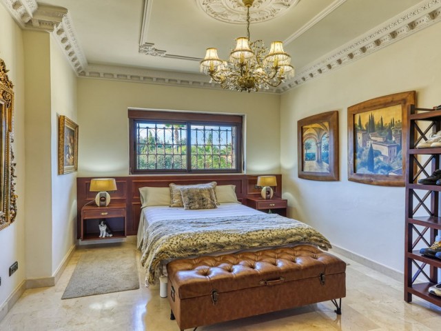 8 Slaapkamer Villa in Alhaurín de la Torre
