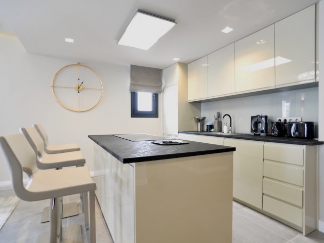 2 Schlafzimmer Apartment in Puerto Banús