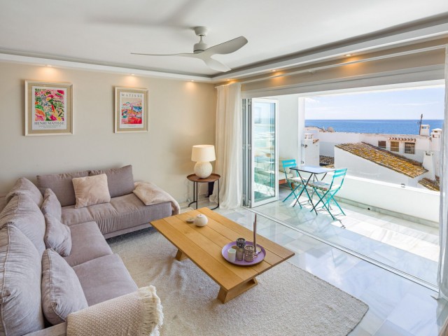 2 Bedrooms Apartment in Puerto Banús