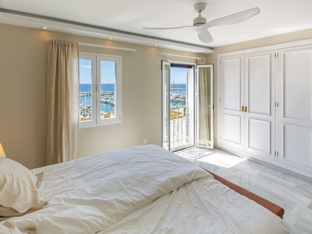 2 Bedrooms Apartment in Puerto Banús
