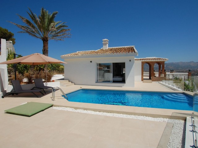 Villa, Cerros del Aguila, R4879171