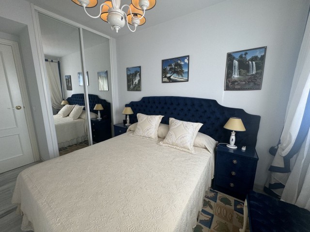 Apartamento con 3 Dormitorios  en Las Chapas