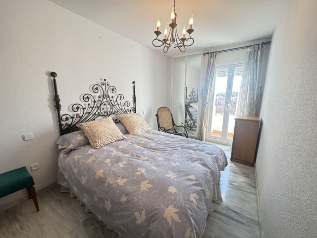 Apartamento con 3 Dormitorios  en Las Chapas