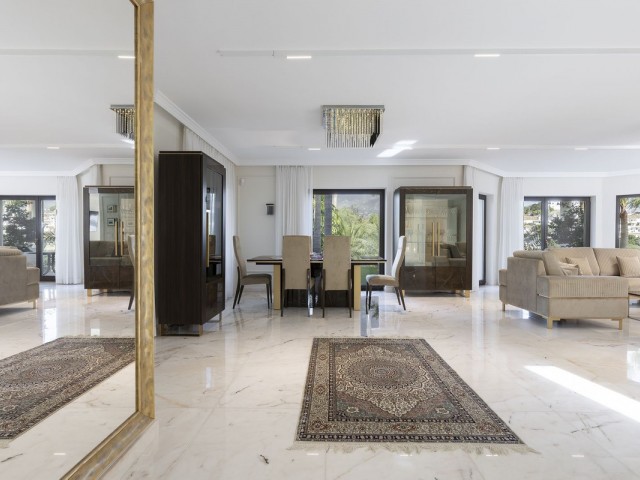6 Slaapkamer Villa in Mijas Golf