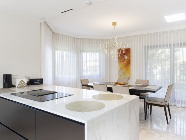 6 Schlafzimmer Villa in Mijas Golf