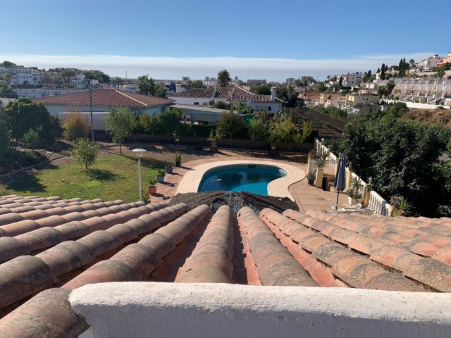 5 Bedrooms Villa in Mijas